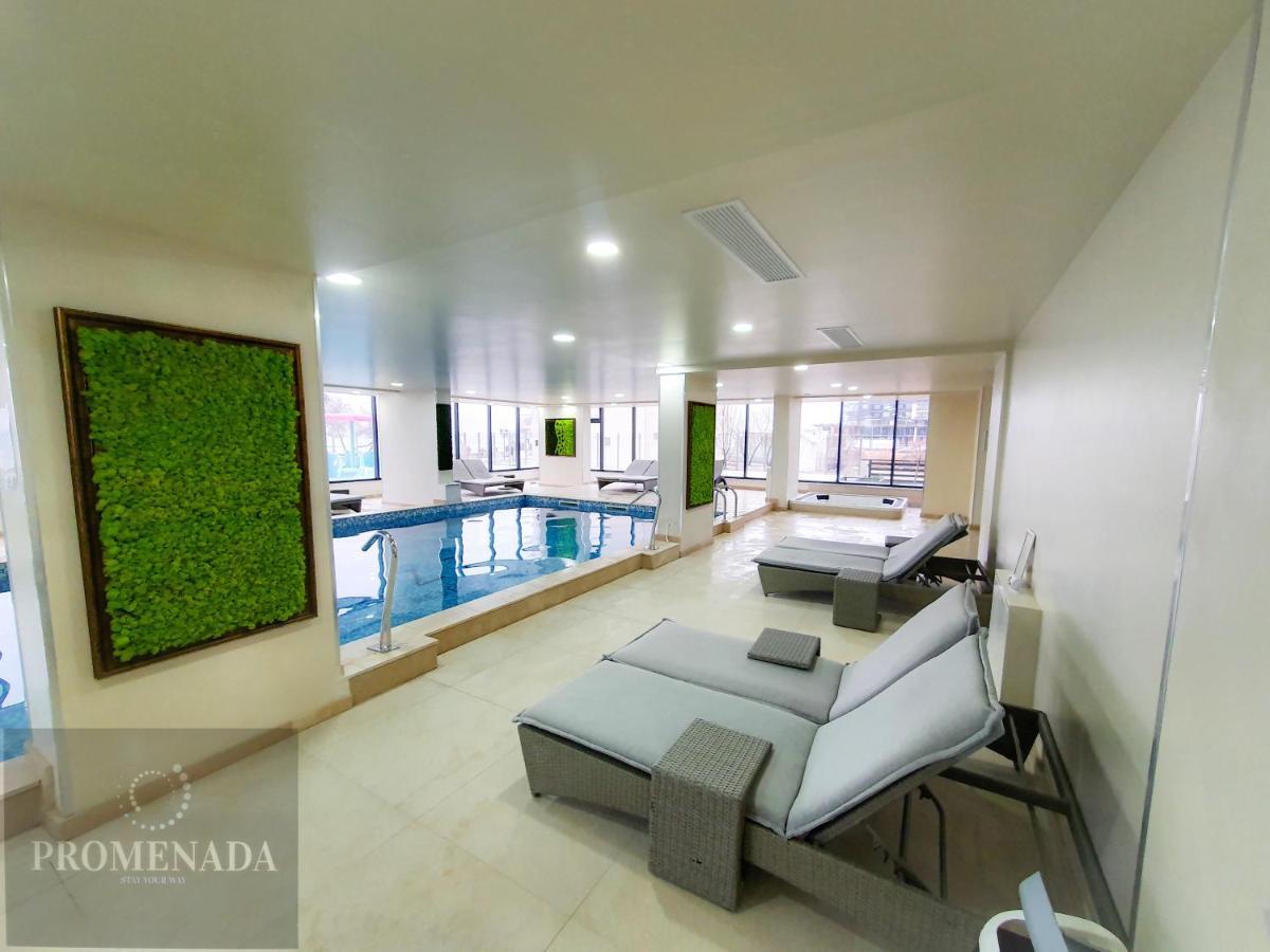 Nasty 24 Aparthotel Pool & Spa Mamaia Nord Năvodari Exterior foto