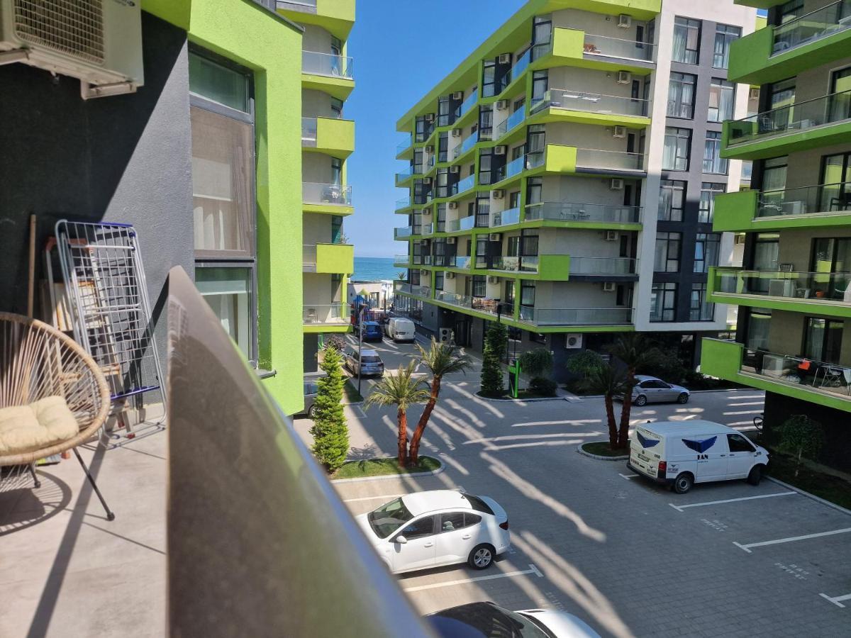 Nasty 24 Aparthotel Pool & Spa Mamaia Nord Năvodari Exterior foto